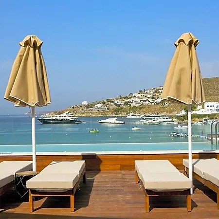 ホテル Thalassa Boutique 5*